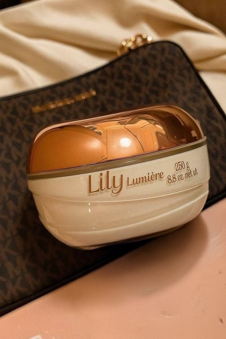 Linha Lily — O Boticário