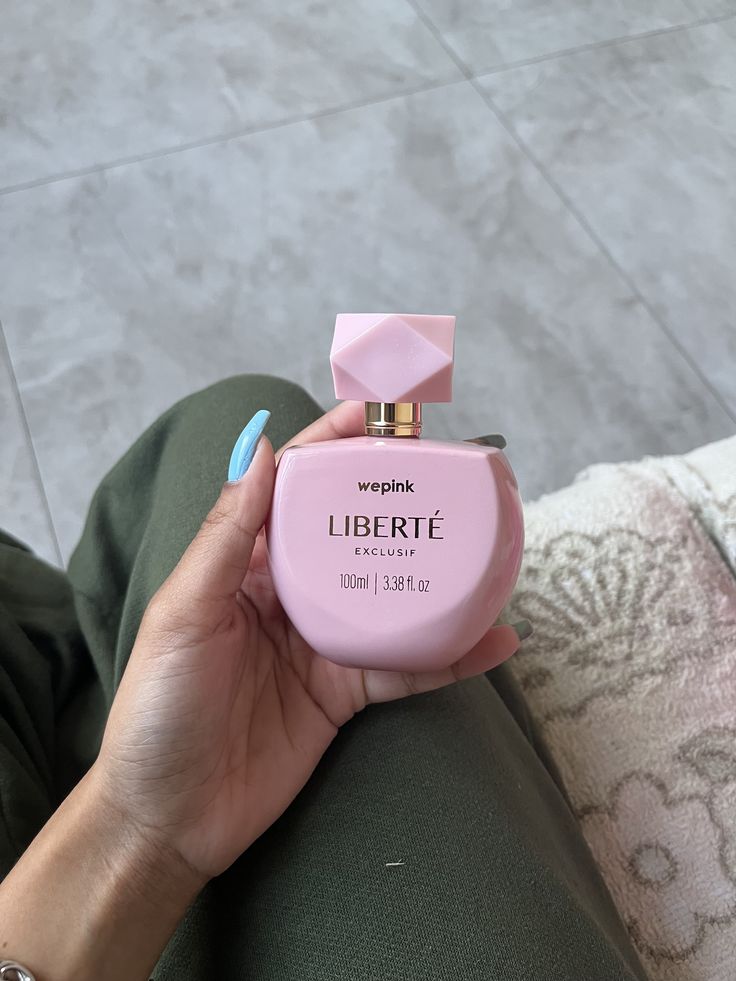 Perfume Liberté – WePink